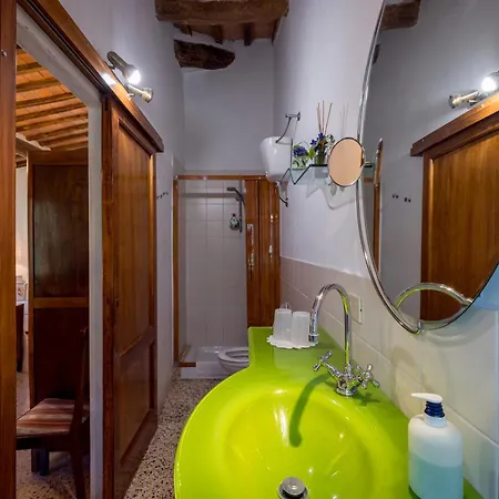 Il Caggio Di Sotto Agroturismo *